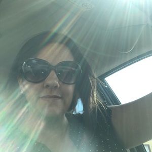 Meet your Posher, Tara